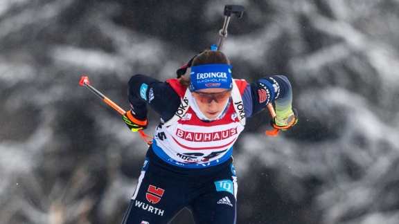 Sportschau Wintersport - Biathlon-sprint Der Frauen - Die Zusammenfassung