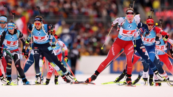 Sportschau - Die Staffel Der Frauen In Ruhpolding - Das Komplette Rennen