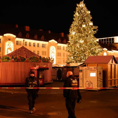 Abgesperrter Weihnachtsmarkt Magdeburg