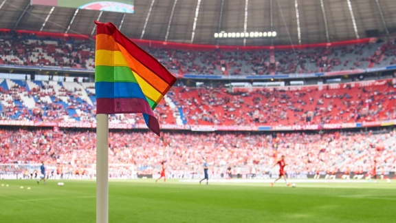 Sportschau - Geplantes Gruppen-coming-out Im Profifußball