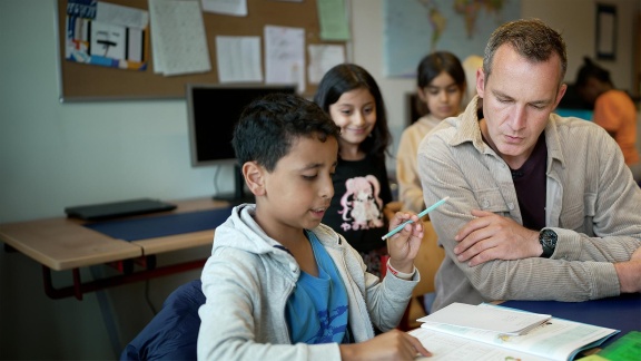 Echtes Leben - Echtes Leben: Im Dauereinsatz Gegen Kinderarmut