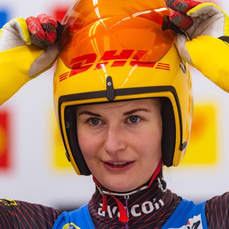 Julia Taubitz