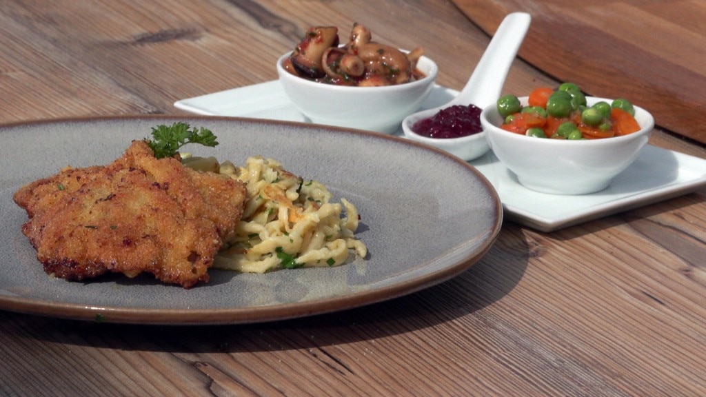 mit-herz-am-herd-j-gerschnitzel-mit-pilzen-erbsen-und-kr-utersp-tzle