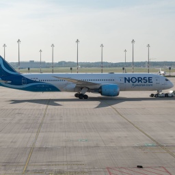 Flugzeug der Norse Atlantic am BER
