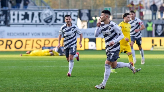 Sportschau Bundesliga - Sandhausen Zerlegt Aachen Und übernimmt Tabellenführung