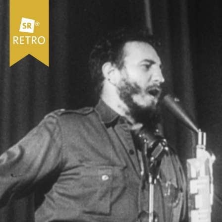 Fidel Castro am Mikrofon