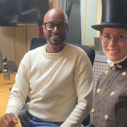 Schornsteinfegerin Iris Dohmen mit Yared Dibaba im Studio