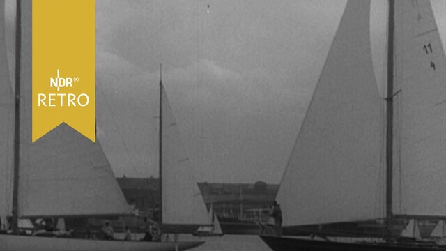 Yachten bei Regatta auf der Kieler Woche 1956