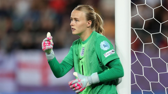 Coverbild Deutschland / Giulia Gwinn