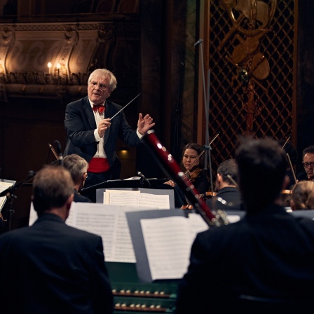 Reinhard Goebel dirigiert das SWR Symphonieorchester