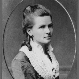 Porträtaufnahme von Bertha Benz als junger Frau, entstanden um 1870.