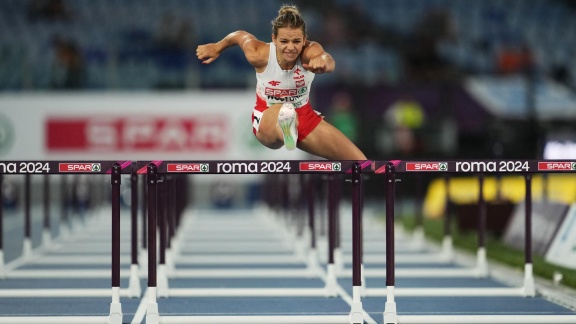 Sportschau - 100 Meter Hürden - Klaudia Wojtunik Ganz Allein Ins Halbfinale