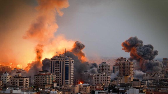 Morgenmagazin - Israel Fliegt Weiter Gegenanschläge Auf Gaza