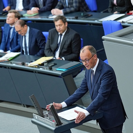 Bundeskanzler Friedrich Merz (CDU) bei seiner Regierungserklärung im Bundestag.
