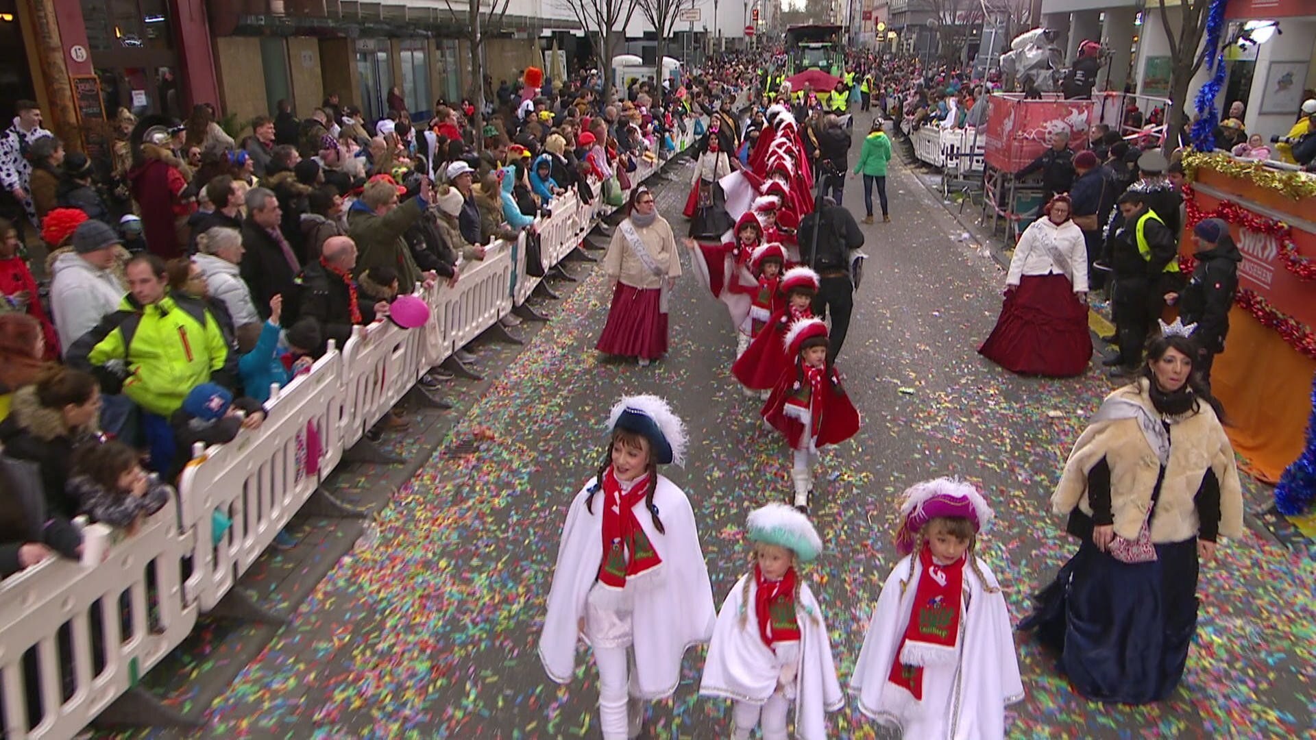 Fastnacht Fasnachtsumzug LudwigshafenMannheim Flower Power ARD