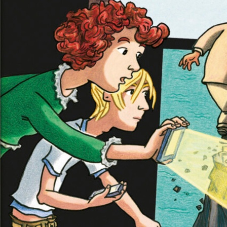 Illustration des Hörspiels "Pandora und der phänomenale Mr. Philby": Ein rothaariges Mädchen und ein blonder Junge schauen einem geheimnisvollen Mann in einem braunen Anzug hinterher.