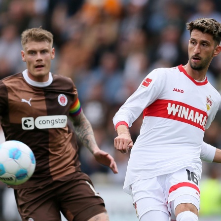 Atakan Karazor (r.) Im Duell mit Eric Smith