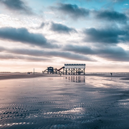 Der Strand von St. Peter-Ording wolkenverhangen