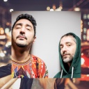 Denis Moschitto und Eko Fresh als Murat & Costa vor einem nächtlichen Berlin.