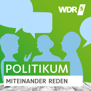 Grafisches Bild: Silhouette von drei Menschen, die miteinander reden. Sprechblasen darüber. Unten der Text 'Politikum. Miteinander reden'