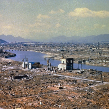 Völlig zerstörtes Hiroshima nach dem Atombombenabwurf 1945 (Archivbild)