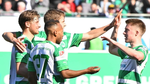 Sportschau Bundesliga - Fürth Fertigt Magdeburg In Elf Minuten Ab